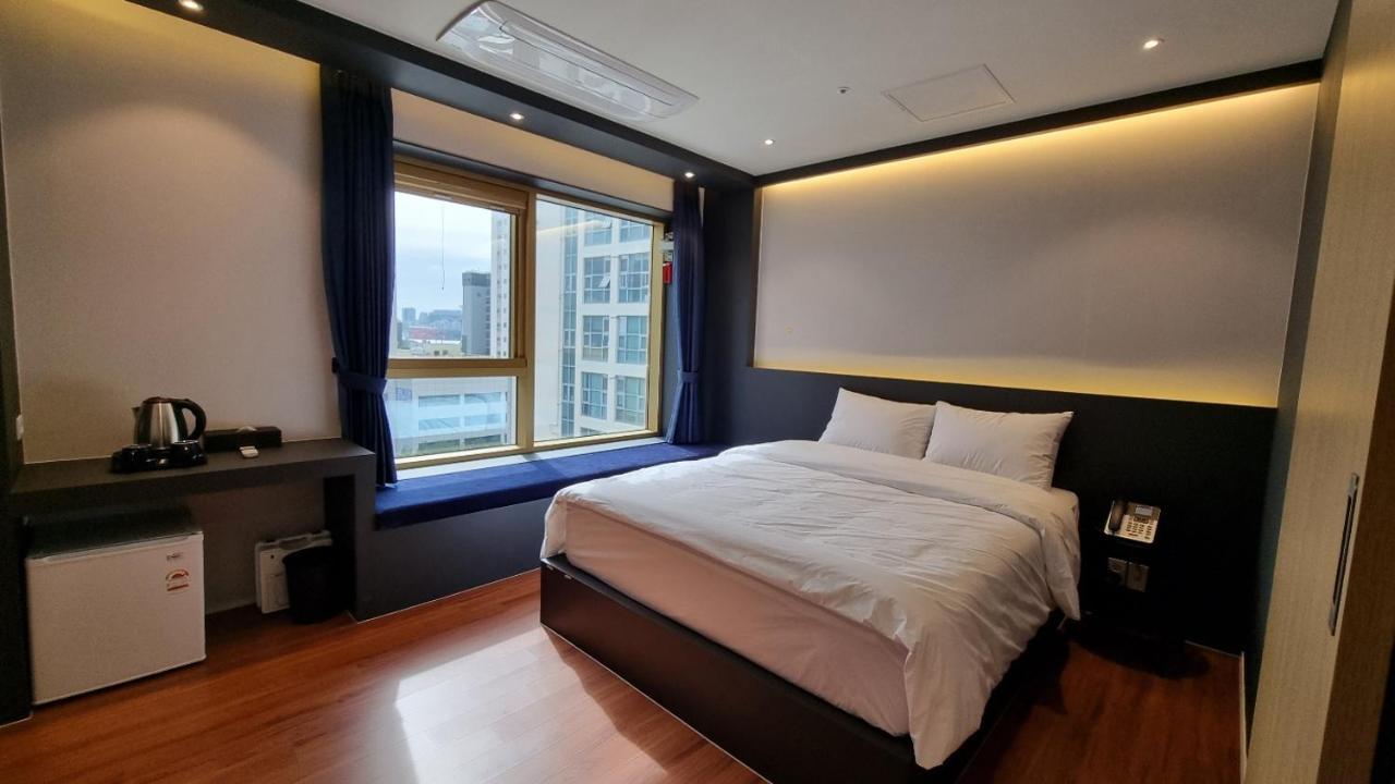 Gold Stone Hotel Busan Extérieur photo
