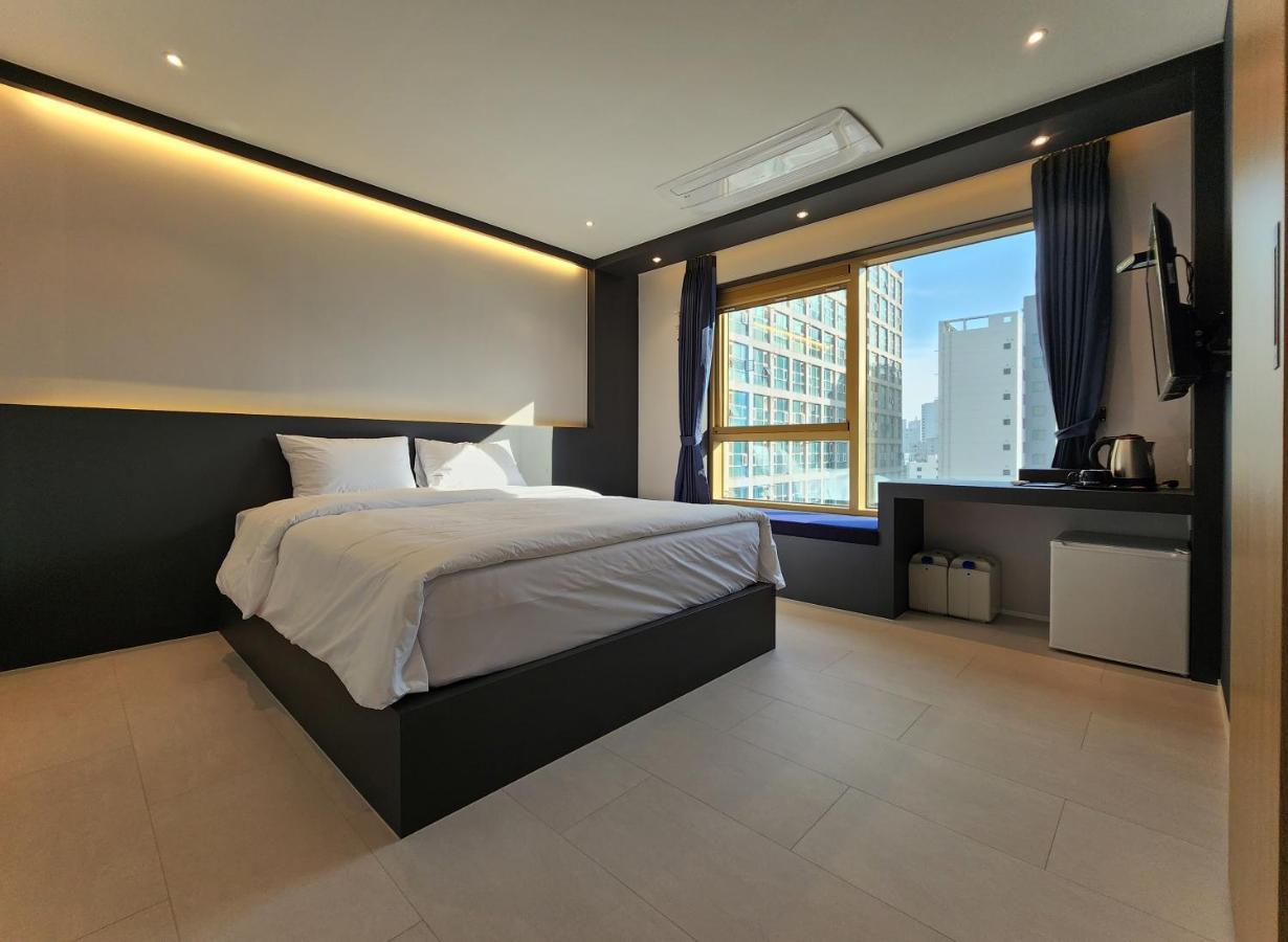 Gold Stone Hotel Busan Extérieur photo
