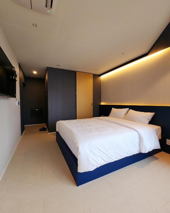 Gold Stone Hotel Busan Extérieur photo