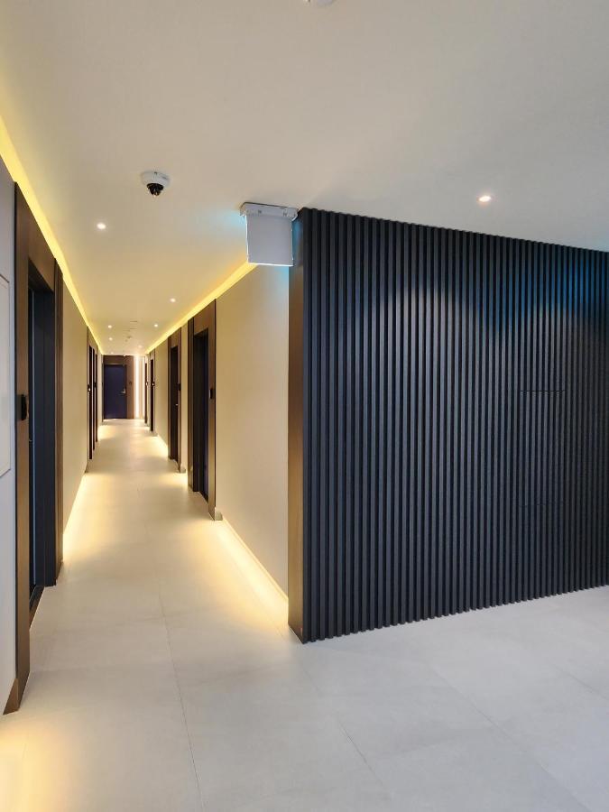 Gold Stone Hotel Busan Extérieur photo